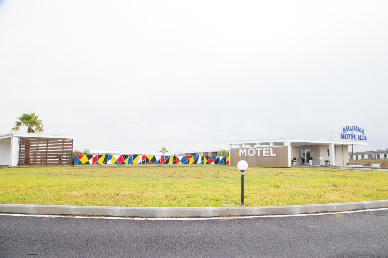 Arizona Motel 카스텔볼튜노 외부 사진